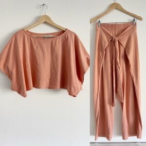 Free People Get Away Set salmon Coral size small